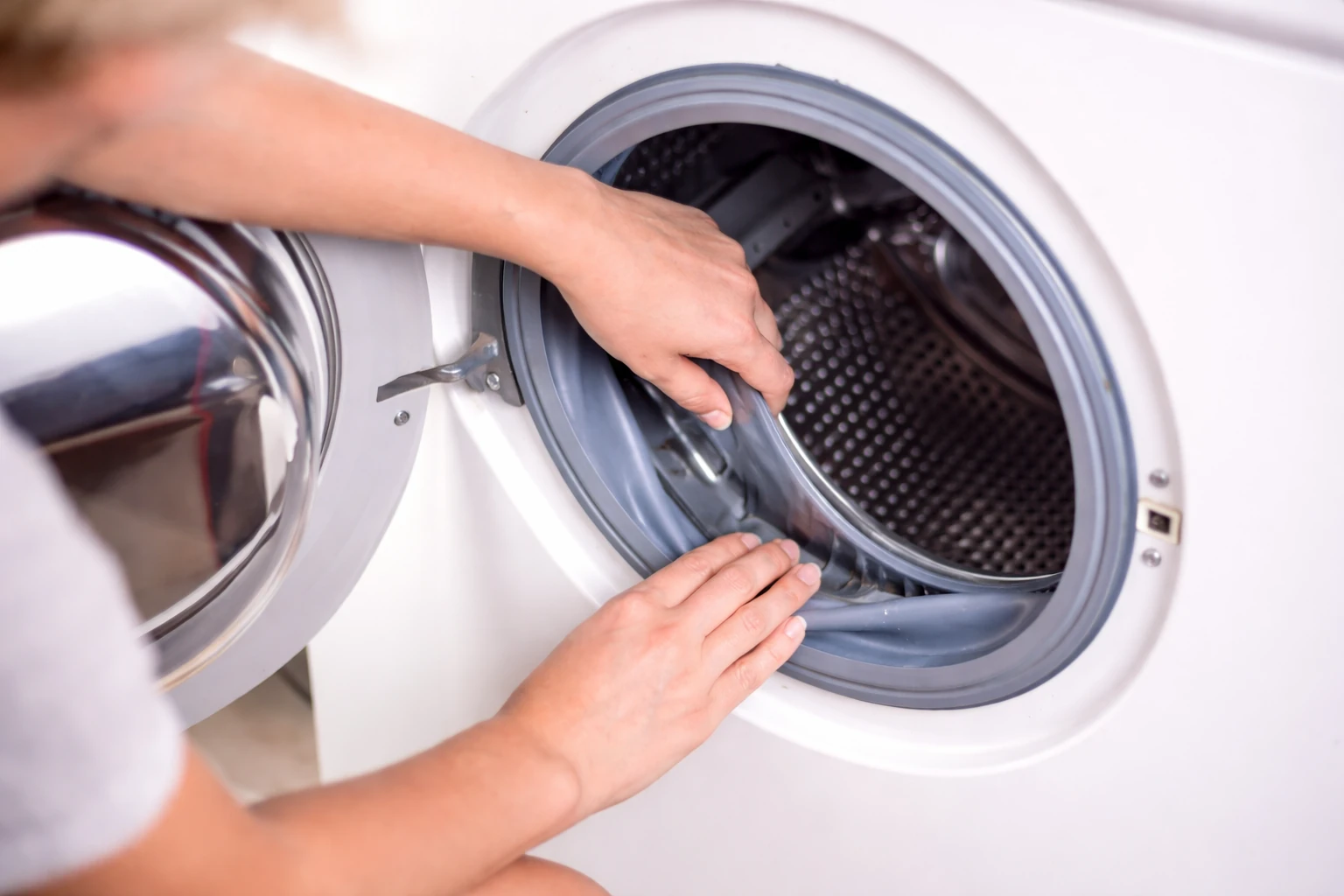 Wasmachine trommel zit los